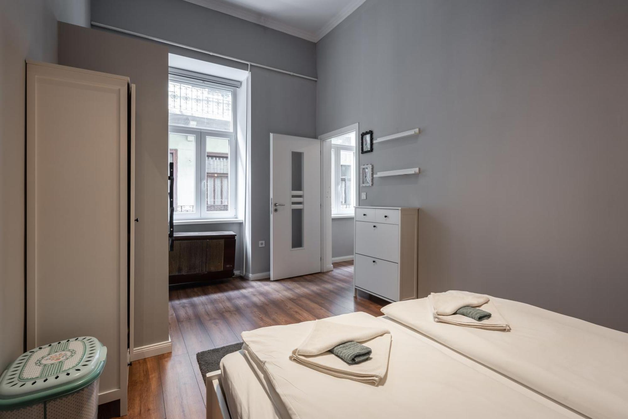 K87- Boutique Apartments, Best Location. By Bqa Budapest Room photo